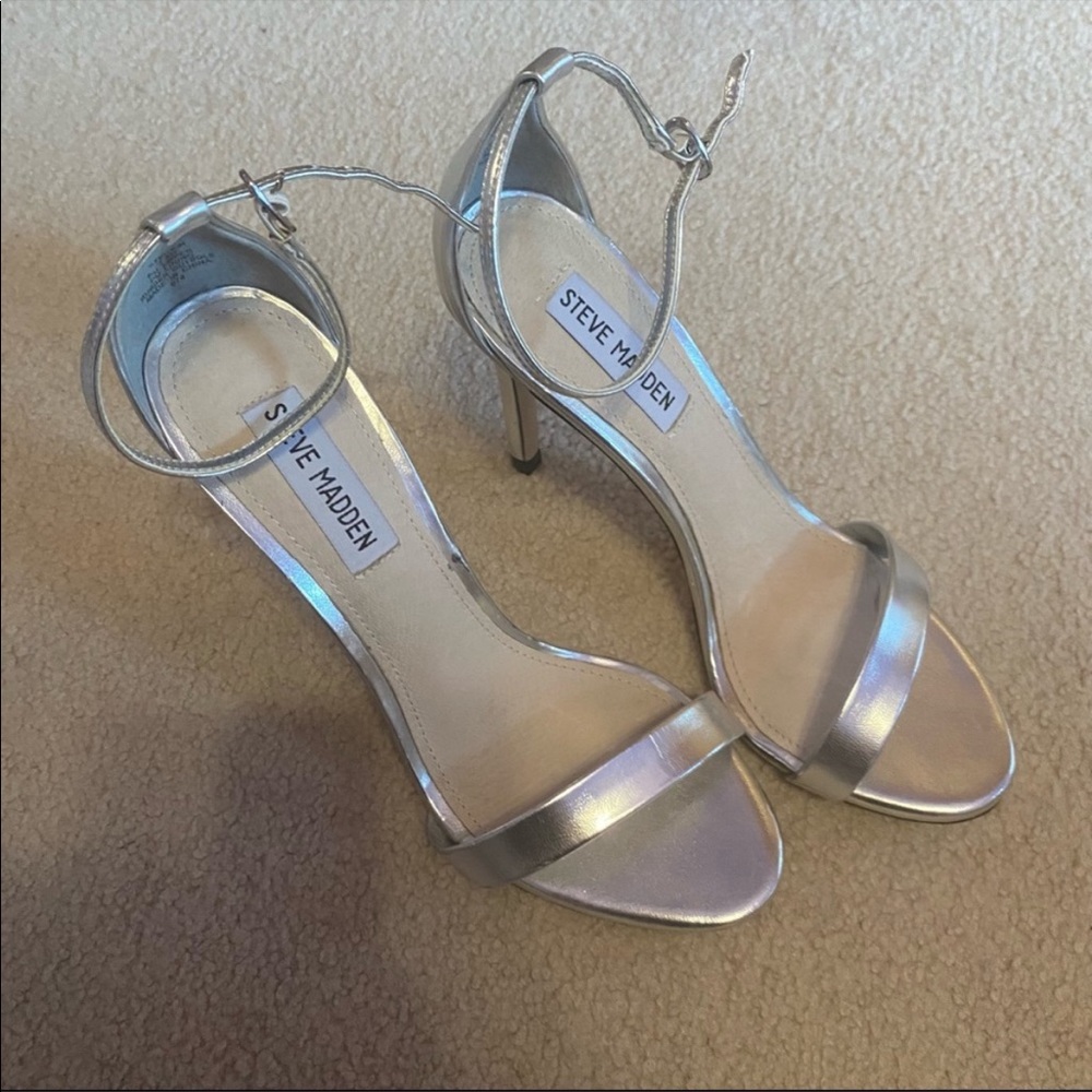 Steve Madden heels size 7.5 - new